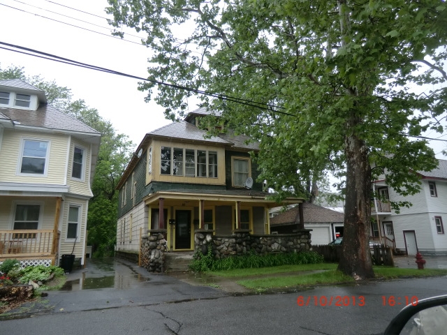 439 Division St, Schenectady, NY 12304