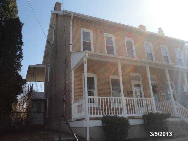 622 Chestnut St, Emmaus, PA 18049