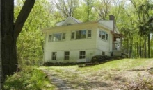 4296 Glenwood Dr Emmaus, PA 18049