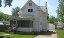 214 Bates St Jackson, MI 49202