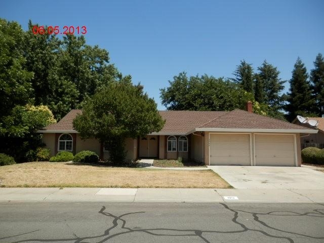 1951 Woodleaf Dr, Yuba City, CA 95993