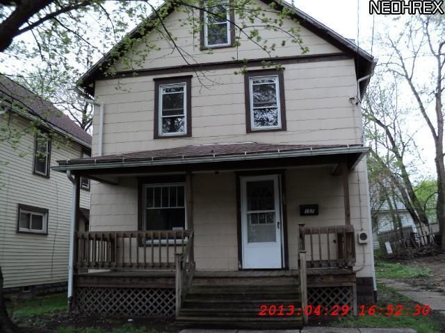 157 Myers Ave, Akron, OH 44305