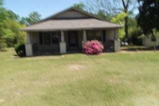 1446 Elkins Rd, Tallassee, AL 36078