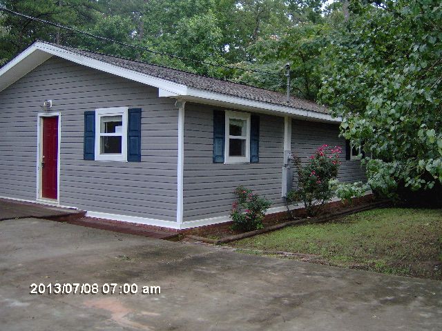 1095 Lakeview St, Abbeville, AL 36310