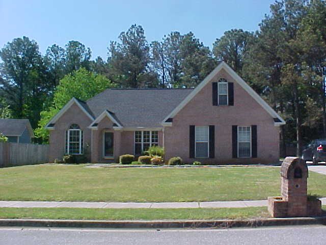 102 Dartmouth Dr., Madison, AL 35757