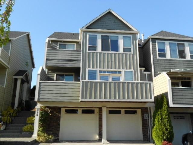 835 W U St, Washougal, WA 98671