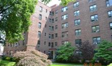 220 Pelham Rd Apt 1b New Rochelle, NY 10805