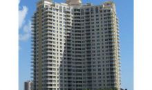 19501 W COUNTRY CLUB DR # 2111 Miami, FL 33180