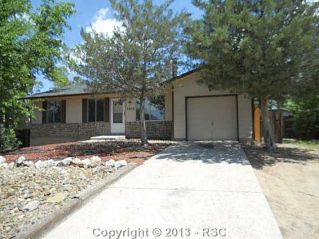 4050 Candea Ct, Colorado Springs, CO 80916