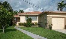 8826 ABBOTT AV Miami Beach, FL 33154