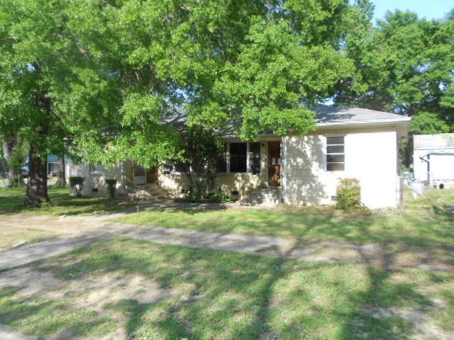 334 336oliver St, Conway, AR 72034