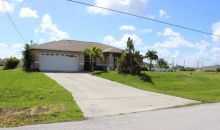 301 Nw 25th Ave Cape Coral, FL 33993