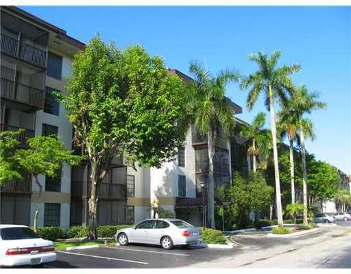 5570 NW 44TH ST # A 208, Fort Lauderdale, FL 33319