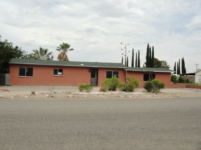 7365 S Sunnyvale Road, Hereford, AZ 85615