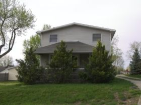 335 E Huntington St, North Webster, IN 46555