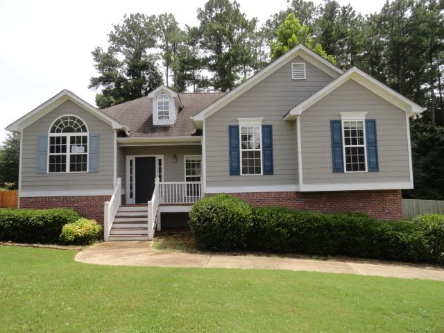 5169 Pat Wiley Dr, Powder Springs, GA 30127