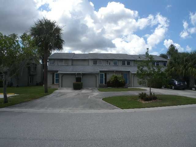 3312 Ne Holly Creek Dr, Jensen Beach, FL 34957