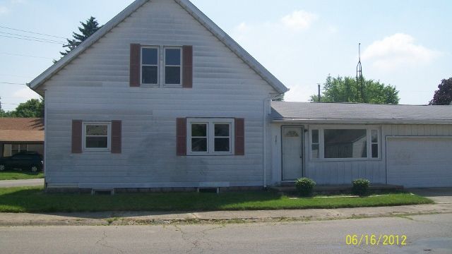 2203 Grand Ave, New Castle, IN 47362