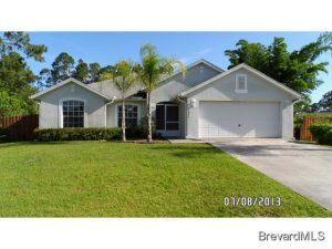 1591 Kelly St Se, Palm Bay, FL 32909