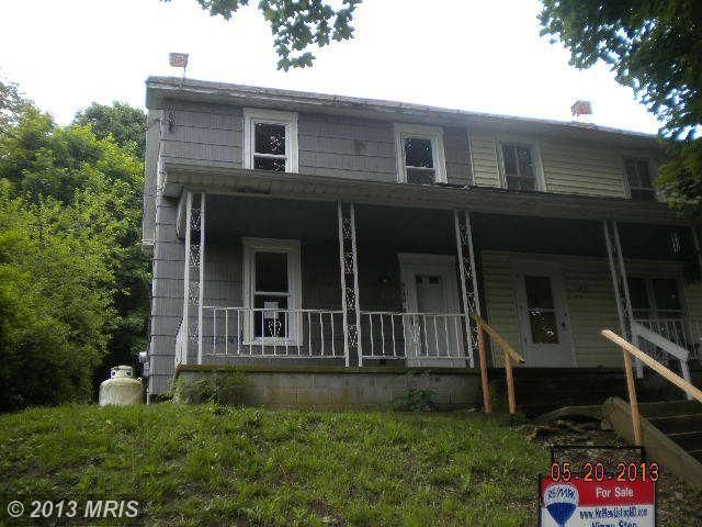 810 Chestnut St, Delta, PA 17314