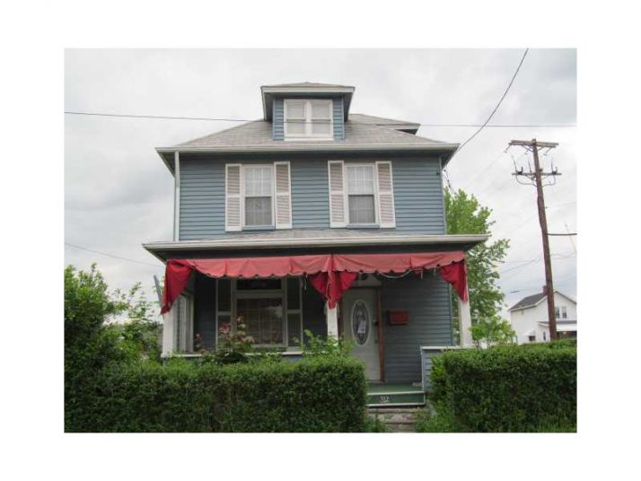 702 Manning Ave, Mckeesport, PA 15132