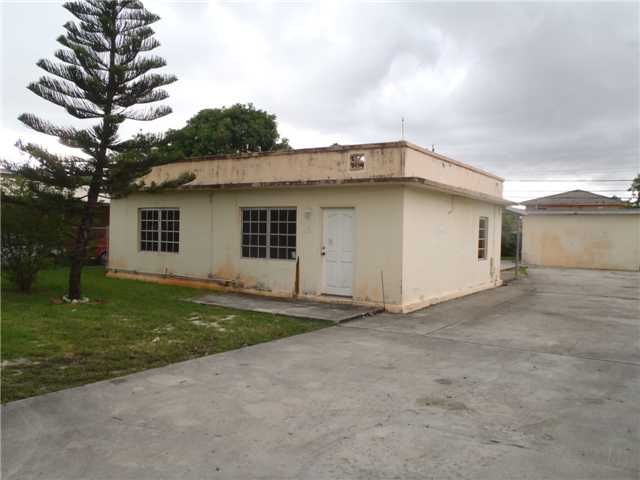 972 E 18 ST, Hialeah, FL 33013