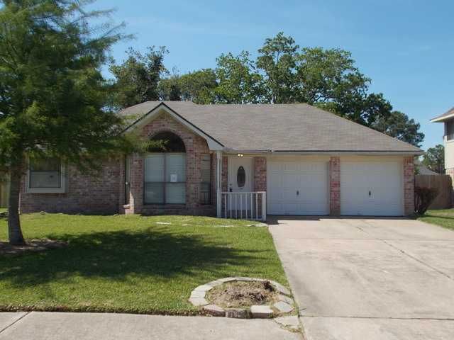 5304 Carefree Dr, League City, TX 77573