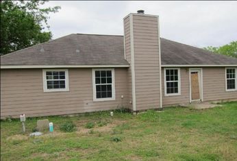 121 Kipapa Court, Bastrop, TX 78602