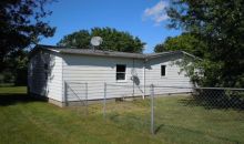 1924 Hardwick Dr Lapeer, MI 48446