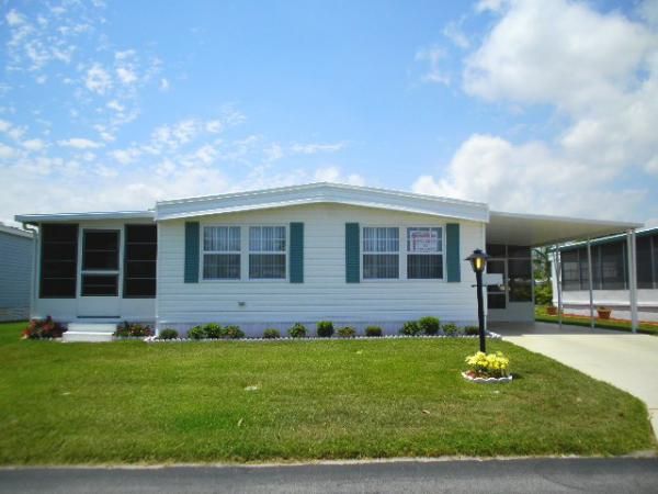 143 NE Pine Lake Village Blvd, Jensen Beach, FL 34957