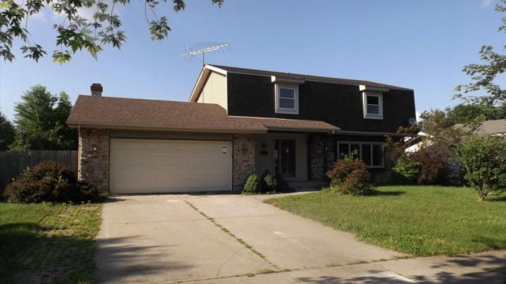 1116 Sioux Drive, Crown Point, IN 46307
