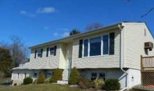 11 Terry Cir Pleasant Valley, NY 12569