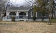 318 N Park St Hohenwald, TN 38462