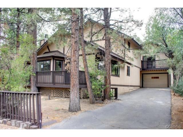 422 Spruce Ln, Sugarloaf, CA 92386