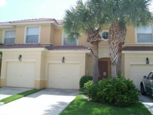 310 River Bluff Ln, West Palm Beach, FL 33411