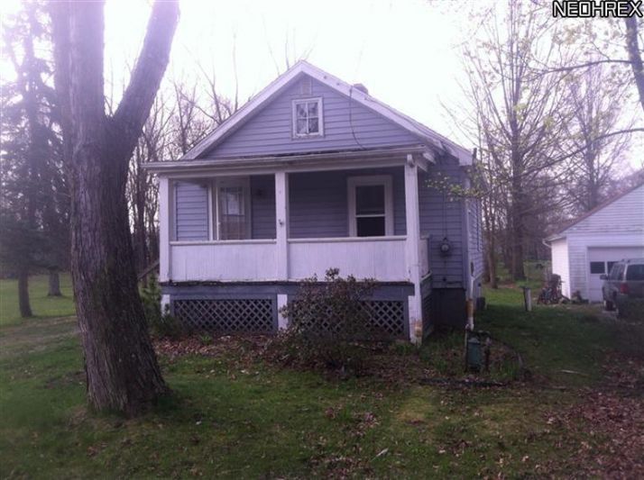 4162 Helmick Ave, Barberton, OH 44203