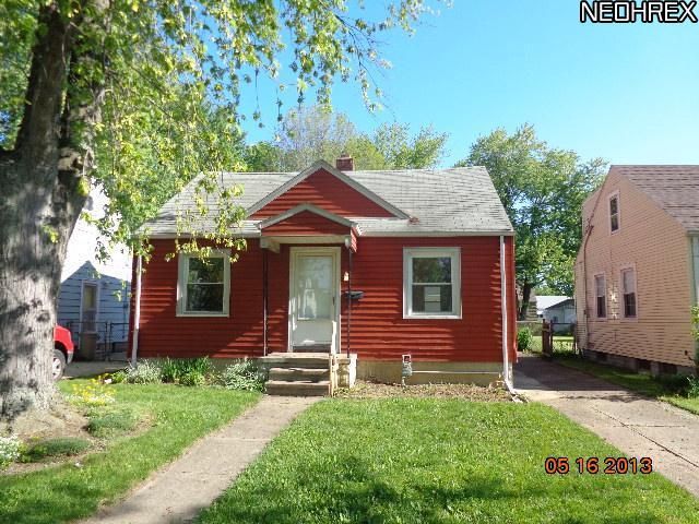 3211 Lincoln St, Lorain, OH 44052