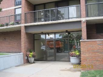 2941 S Michigan Ave #311, Chicago, IL 60616