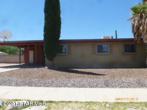 7632 E David Dr, Tucson, AZ 85730