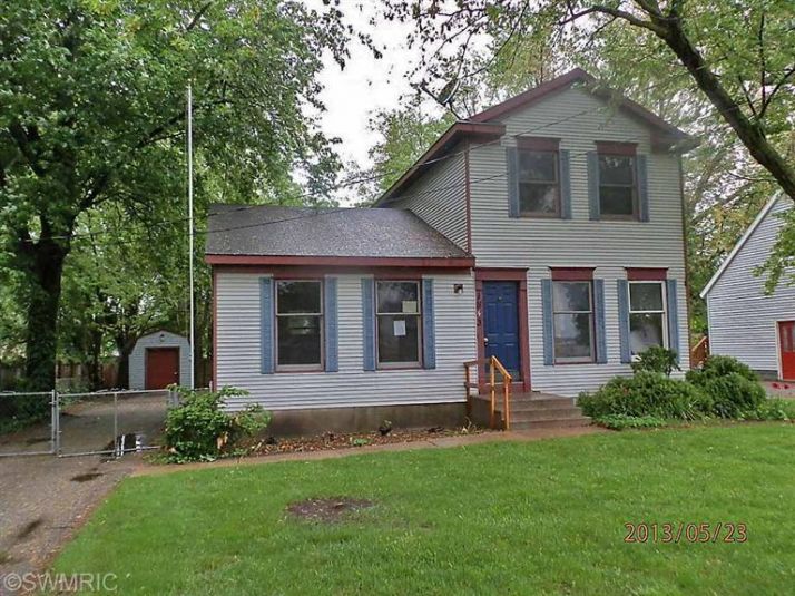 1543 96th Ave, Zeeland, MI 49464