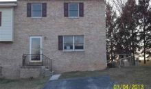 33 Pinewood Cir Hanover, PA 17331