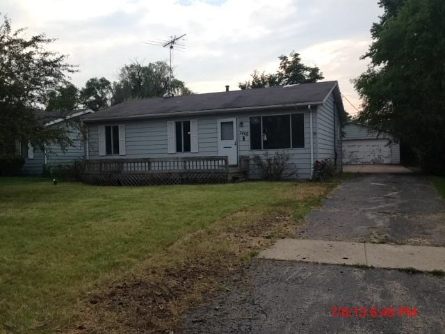 3468 Charleston Rd, Waukegan, IL 60087