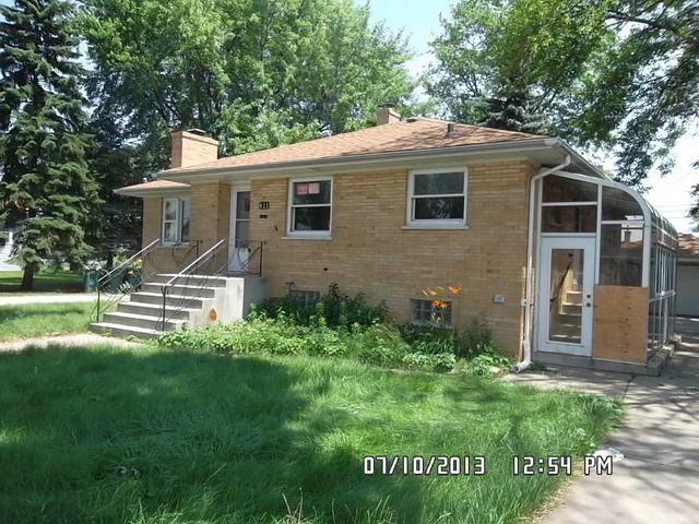 811 Greenbay Ave, Calumet City, IL 60409