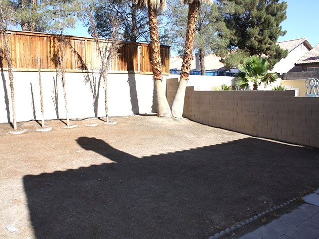 120 Underhill Court, Las Vegas, NV 89145