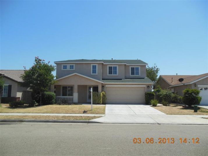 6070 E Sussex Way, Fresno, CA 93727