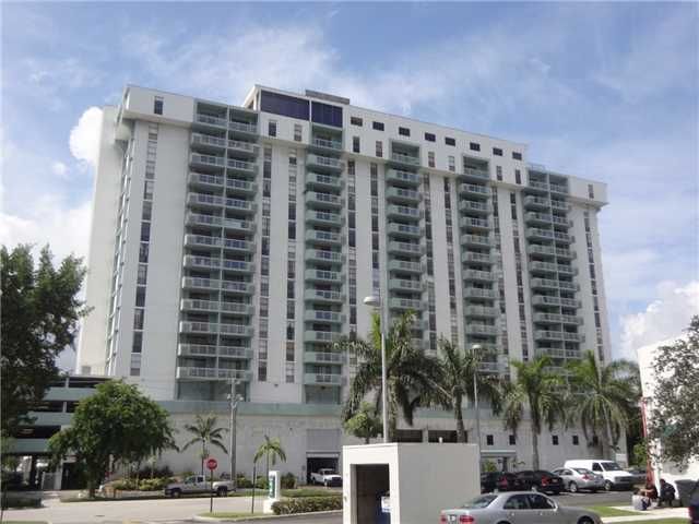 13499 Biscayne Blvd Apt 1410, Miami, FL 33181