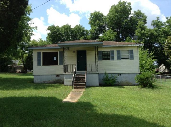 415 Wesley St, Bessemer, AL 35022