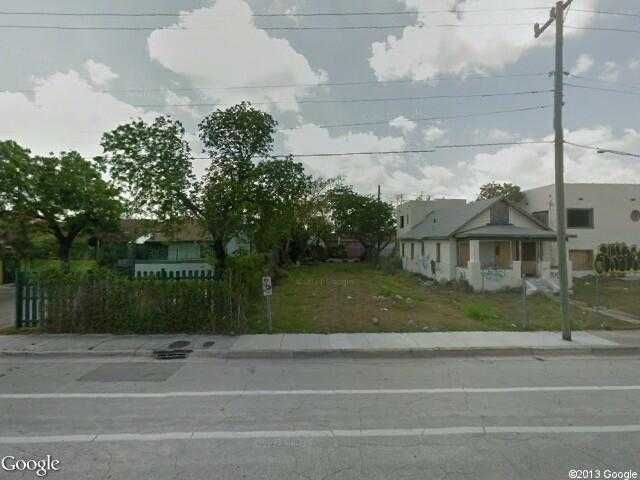 1896 NW 1 AV, Miami, FL 33136