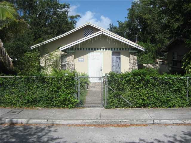 4721 NW 16 AV, Miami, FL 33142