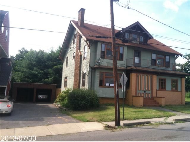 317 East Street, New Castle, PA 16101